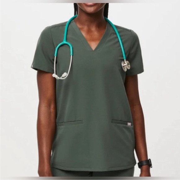 Figs Olive Green Scrub Top XS - Picture 1 of 4